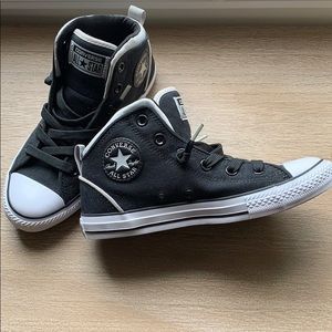 Converse - Brand New - Never used it!  Size: 3